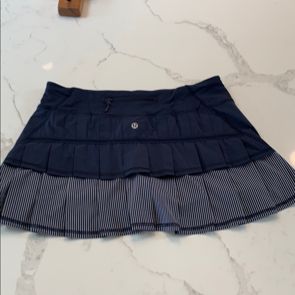 Lululemon Pacesetter skirt